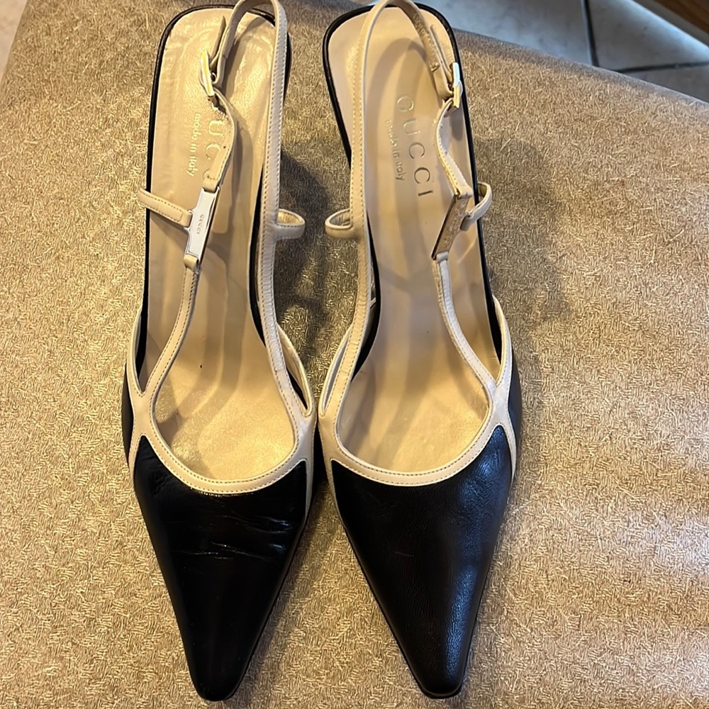 Gucci sling-back